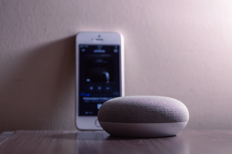 Smart speaker