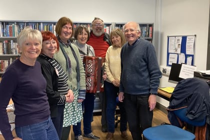 Paulton librarians say goodbye to their community librarian, Helen