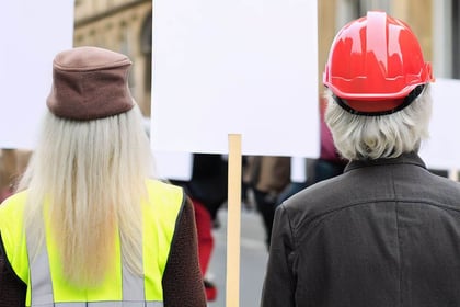 Workers to vote on strike action