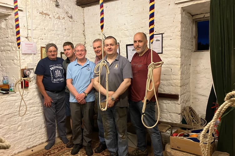 The Full Peal Ringers.