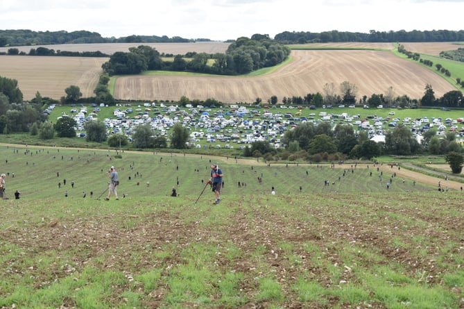 Over 1,000 metal detectorist, from all over the world, took part in the Rodney Cook Rally to raise funds for RUHX