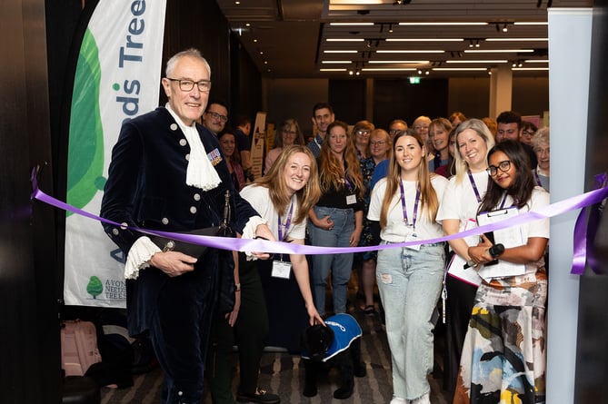 The High Sheriff of Somerset, Rob Beckley, officially opens the 3SG Volunteer Fair 2024