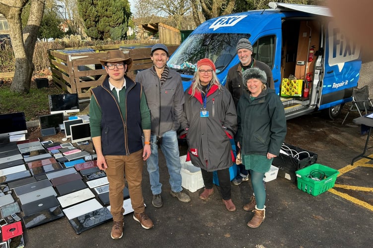 Members of the Donate IT and Fixy teams with Cllr Anne Hills.