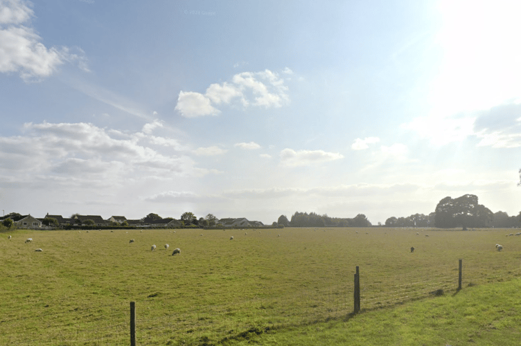 Emlett Field to the south of Hayeswood Road, where the new homes would be built.