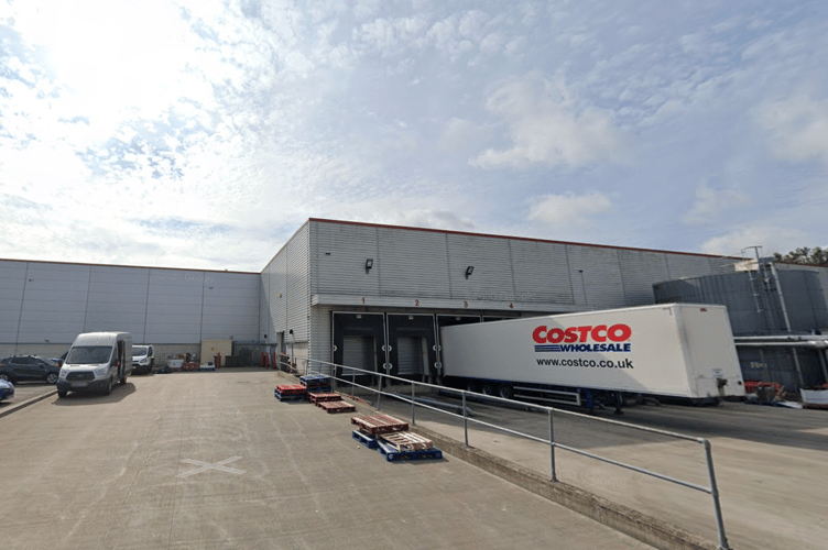 A teenager was arrested after spraying a suspected chilli spray at people in Costco Avonmouth, causing minor injuries.