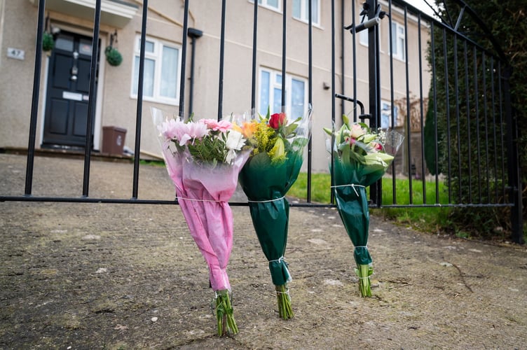 The scene in Bristol where a teenage girl has died after being attacked by a suspected XL Bully dog. February 27 2025. Two people have been arrested after a 19-year-old woman died after she was attacked by a dog in the Hartcliffe area of Bristol yesterday (26 February). At 7.19pm Avon and Somerset Police received a report from the ambulance service of the incident, which took place inside a flat in Cobhorn Drive. Officers attended alongside the ambulance service but despite their efforts the victim tragically died at the scene.
